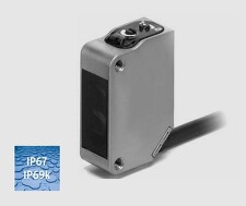 OMRON E3ZM-LS89H Photoelectric sensor, fixed background suppression, metal body, IP69K