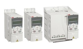ABB ACS355-03E-02A4-4+J400 Frekvenční měnič + asistenční panel (0,75KW)